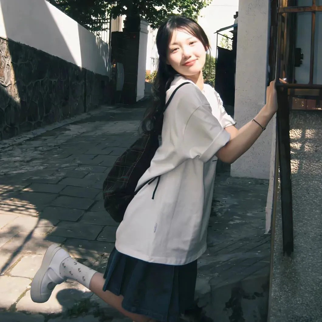 汪洋中的一条船